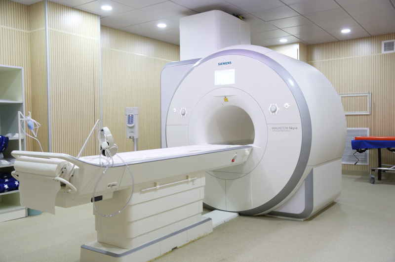 ny25_925359.jpg mri.jpg
